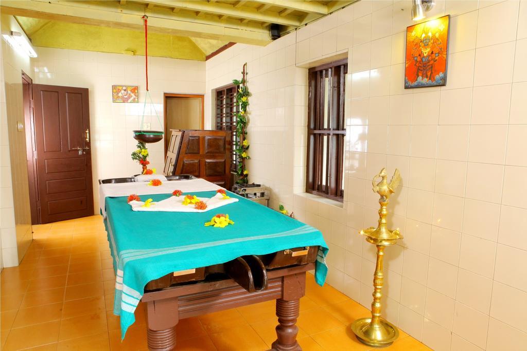 Hôtel Athreya Ayureveda Centre à Kottayam Extérieur photo