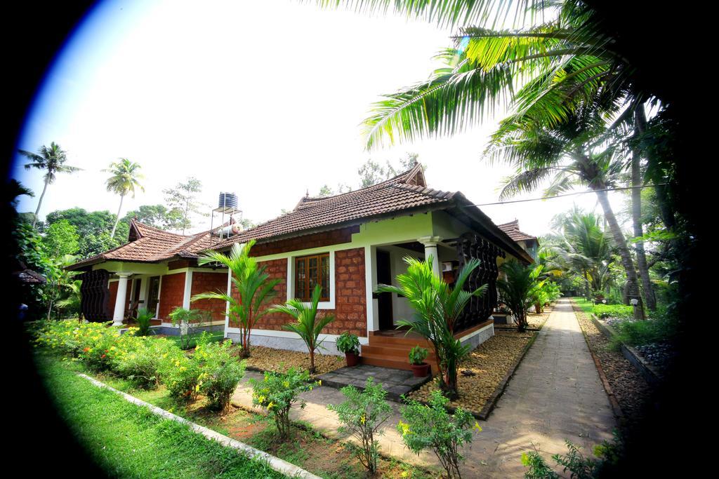 Hôtel Athreya Ayureveda Centre à Kottayam Extérieur photo