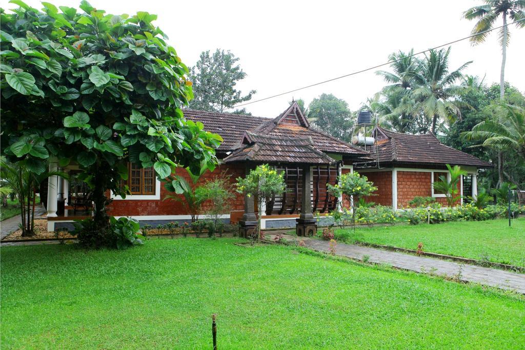 Hôtel Athreya Ayureveda Centre à Kottayam Extérieur photo